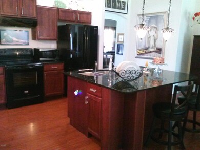 Triangle 2nd kitchen island 1014151526b