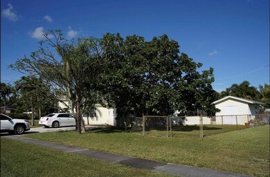 5971 Albert Rd, West Palm Beach, FL 33415 - photo 2