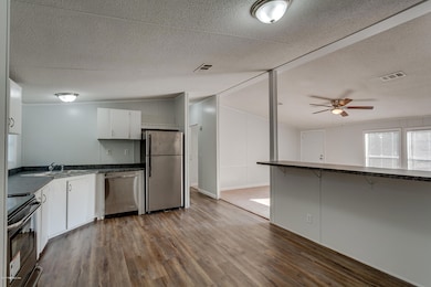 11400 Irma Rd, Jacksonville, FL 32218 - photo 2