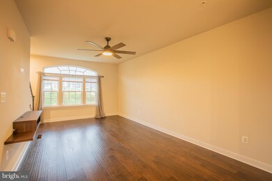 724 Sky Bridge Dr, Upper Marlboro, MD 20774 - photo 6