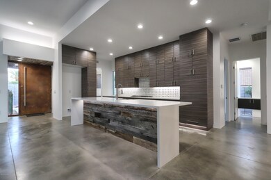 Great Room to Entry