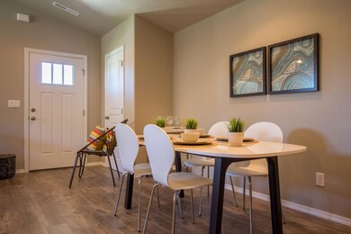 Argent Dining Room