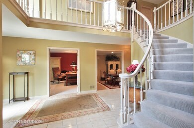 2318 Mohawk Ln, Glenview, IL 60026 - photo 2