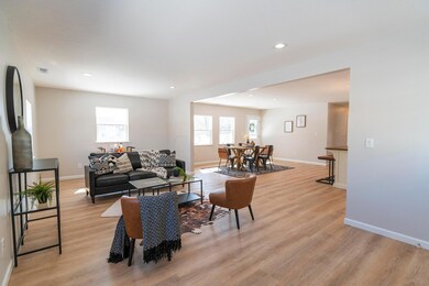 1002 Van Kirk Dr, Marysville, OH 43040 - photo 5