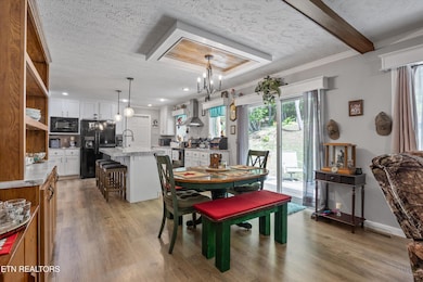 13-235 Neely Dr-14