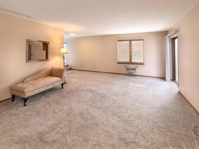 13742 Inglewood Ave Savage MN 55378 USA-004-001-Living Room-MLS_Size.jpg