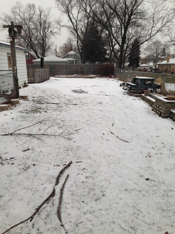 5916 W Maple Ave, Berkeley, IL 60163 - photo 7