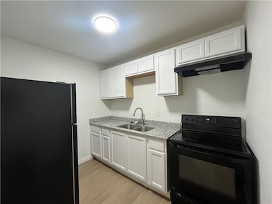 1507 10th St unit 2, Corpus Christi, TX 78404 - photo 5