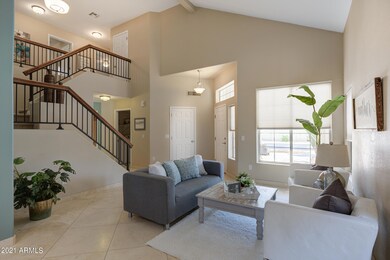 910 N Granada Dr-9