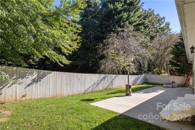 17 Ashwood Dr, Asheville, NC 28803 - photo 5