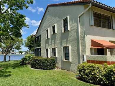 Large Second Floor Corner Unit With Three Extra Wi