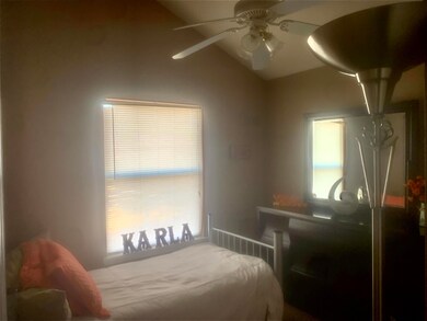 14500 Encantado Dr, Horizon City, TX 79928 - photo 7