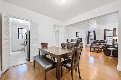 350 E 54th St unit 3K, New York, NY 10022 - photo 3