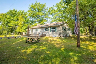 3510 N Branch Dr, Beaverton, MI 48612 - photo 7