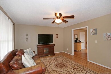 242 Scotts Creek Rd, Statesville, NC 28625 - photo 6