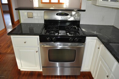 2978 Coral Ct, Jacksonville, FL 32205 - photo 3