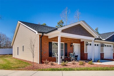 2004 Springwood Ct, Asheboro, NC 27205 - photo 2