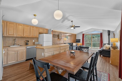 19 Winhall Condo Rd unit 5, Winhall, VT 05340 - photo 6