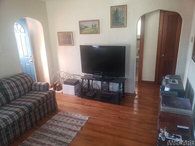 Photo 7
