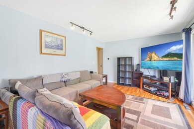 7119 Kyle Ave N, Minneapolis, MN 55429 - photo 7