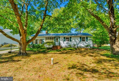 522 Hillsmere Dr, Annapolis, MD 21403 - photo 2