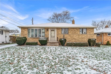 9924 Valley Forge Dr, Parma Heights, OH 44130 - photo 2