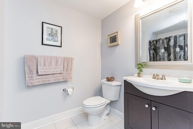 The Crescent unit 205, Silver Spring, MD 20910 - photo 5