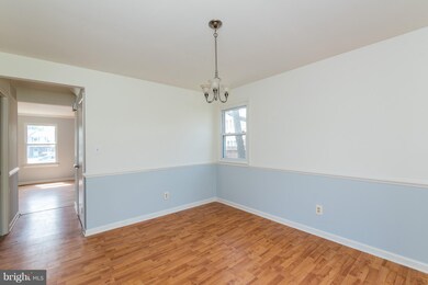 1476 Harford Square Dr, Edgewood, MD 21040 - photo 7