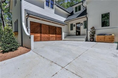 724 Ellsworth Rd, Charlotte, NC 28211 - photo 2
