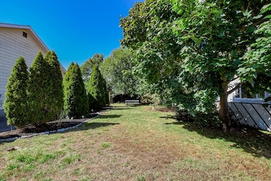 23 Bates St, Hull, MA 02045 - photo 5