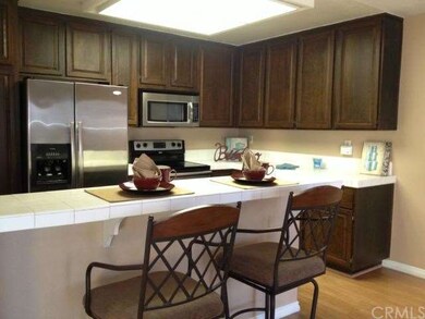 Great kitchen with breakfast bar.