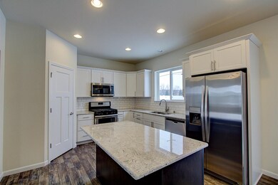 2829 No Oaks Ridge, Fitchburg, WI 53711 - photo 4