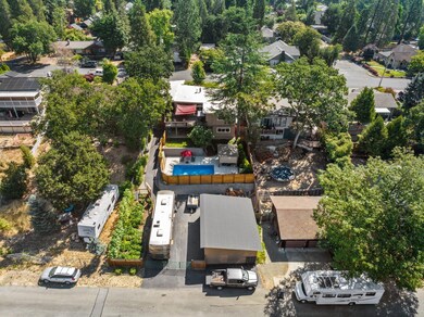 1410 NW Hawthorne Ave, Grants Pass, OR 97526 - photo 7