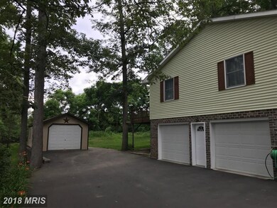 184 Theodore Dr, Chambersburg, PA 17202 - photo 3