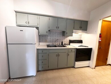 939 W 12th Ave unit 1, Anchorage, AK 99501 - photo 4