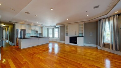 721 E 6th St unit 4, Boston, MA 02127 - photo 3