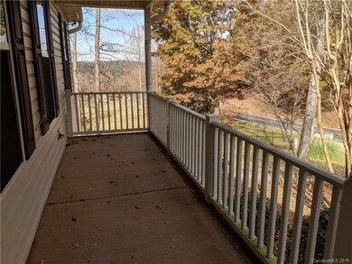 823 Jennings Rd, Statesville, NC 28625 - photo 2