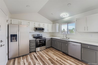 778 S Fairplay Ct, Aurora, CO 80012 - photo 4