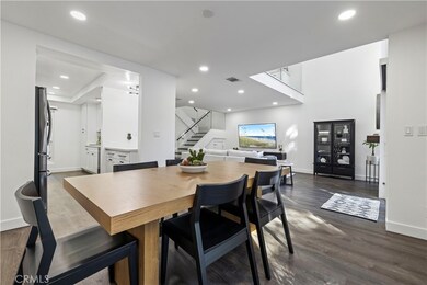 10061 Melinda Way unit 2, Northridge, CA 91325 - photo 5