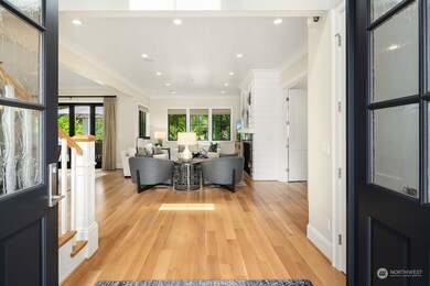 8448 SE 37th St, Mercer Island, WA 98040 - photo 5