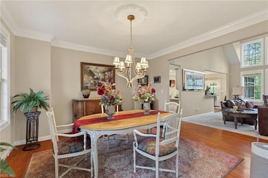 1605 Swan Lake Crescent, Chesapeake, VA 23321 - photo 4