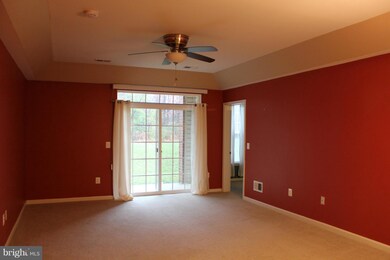 8609 Wintergreen Ct unit 104, Odenton, MD 21113 - photo 4