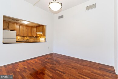 1 Markham Rd unit 2F, Princeton, NJ 08540 - photo 6