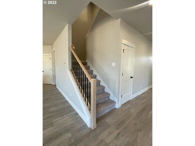 1048 NE 15th Ave unit L18, Canby, OR 97013 - photo 7