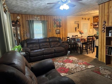 76 Bomar St, Inman, SC 29349 - photo 2