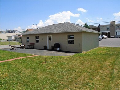 830 Walnut St, Emmaus, PA 18049 - photo 6