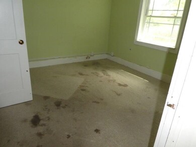 739 Gordon St, Blackshear, GA 31516 - photo 3