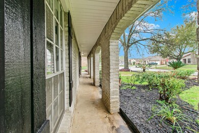 6943 Northleaf Dr, Houston, TX 77086 - photo 6