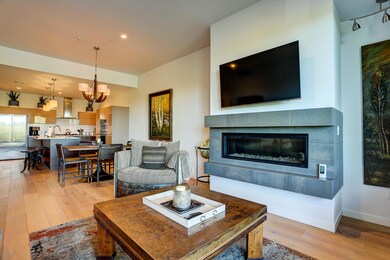 3 - 291 SW Bluff Drive MLS RE EDIT-31
