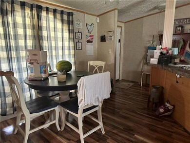 Main home dine